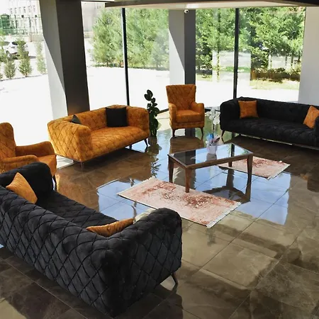 Cam Kule Airport Hotel